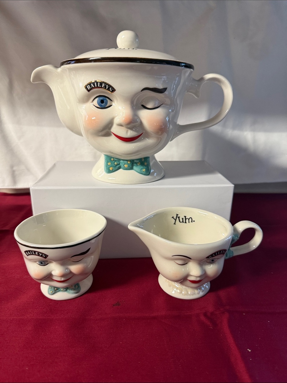 Vint. 2006 Limited Edition Bailey’s Irish Cream Teapot, Creamer, and Sugar Bowl